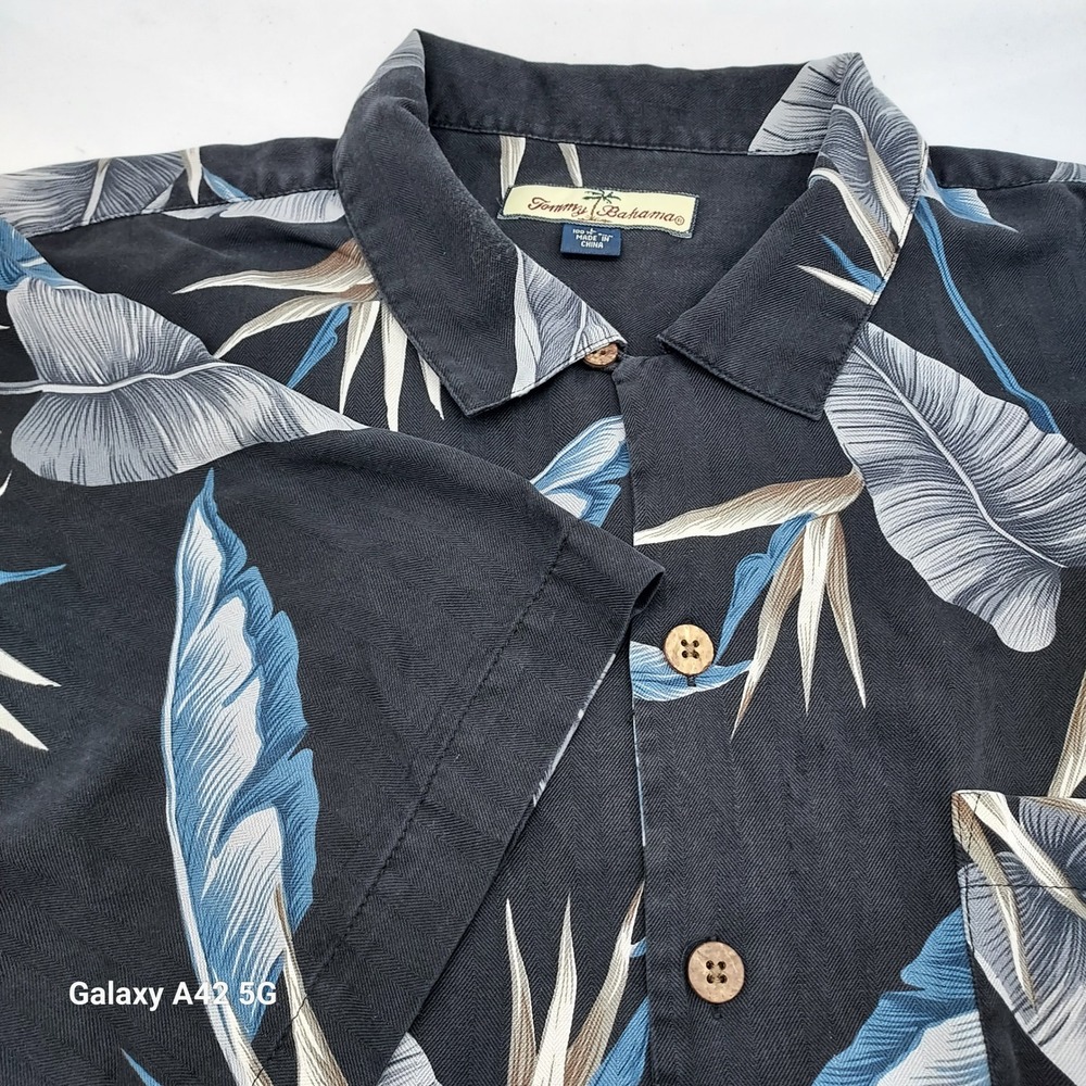 Tommy Bahama Mens Large Black Silk Bird of Paradise Tropical Camp Shirt L